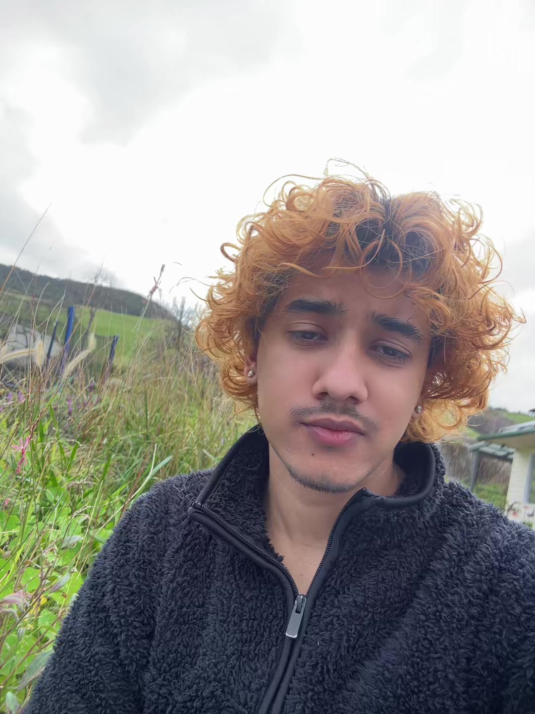 @Nishan_suiii 🇳🇵
