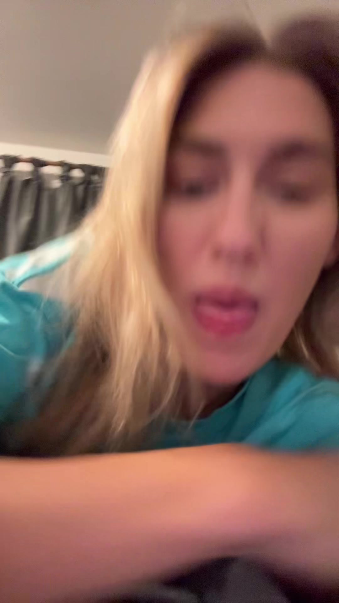 @caroline