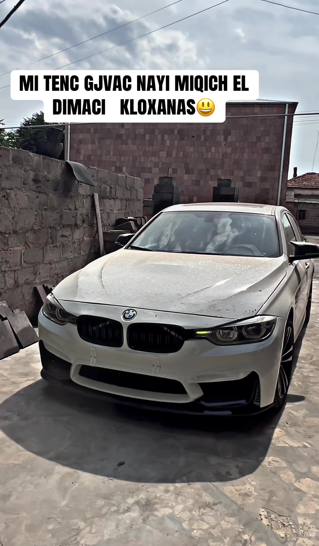 @F30_white
