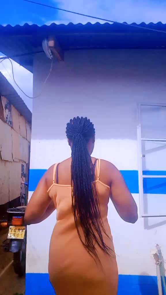 @Fashionable Dee 🥰