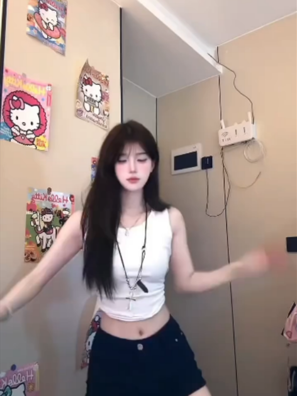 @gaixinh