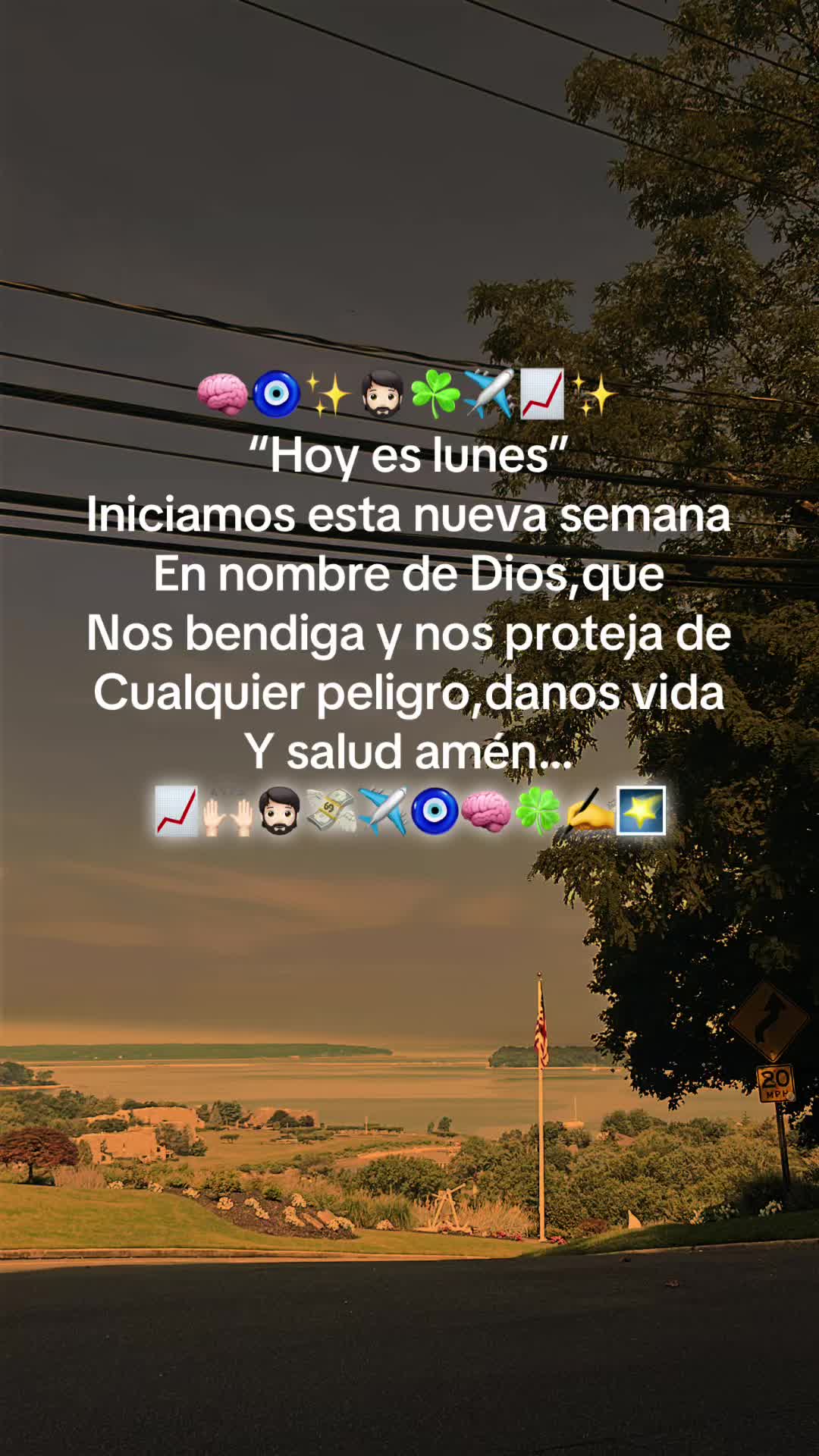 @BTC十 REYES 十