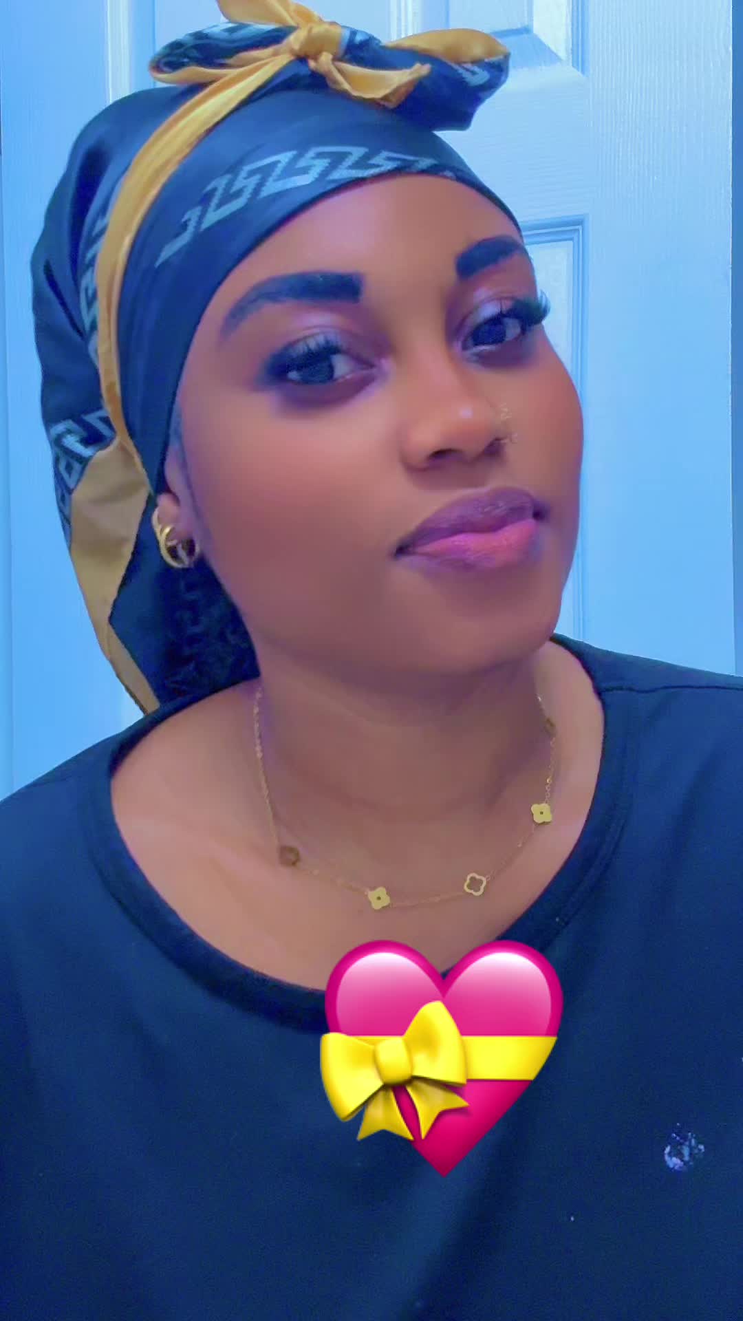 @Queen Chocolate 🍫🌹😘🥵👀