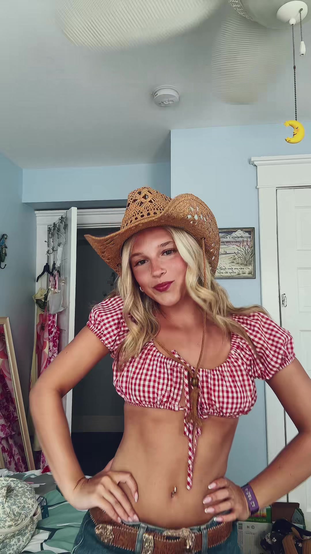 @avahigginsss