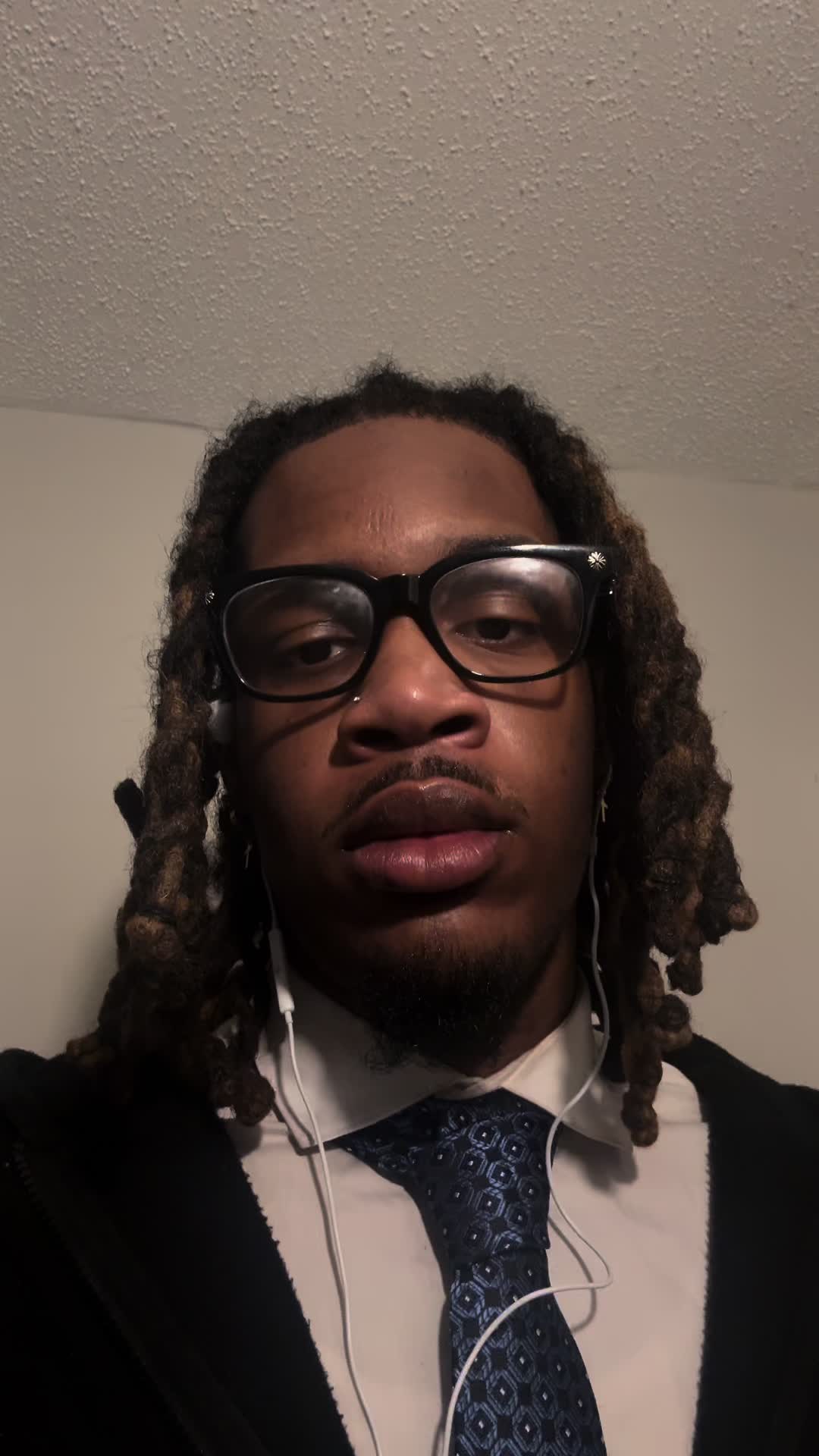 @3listeez