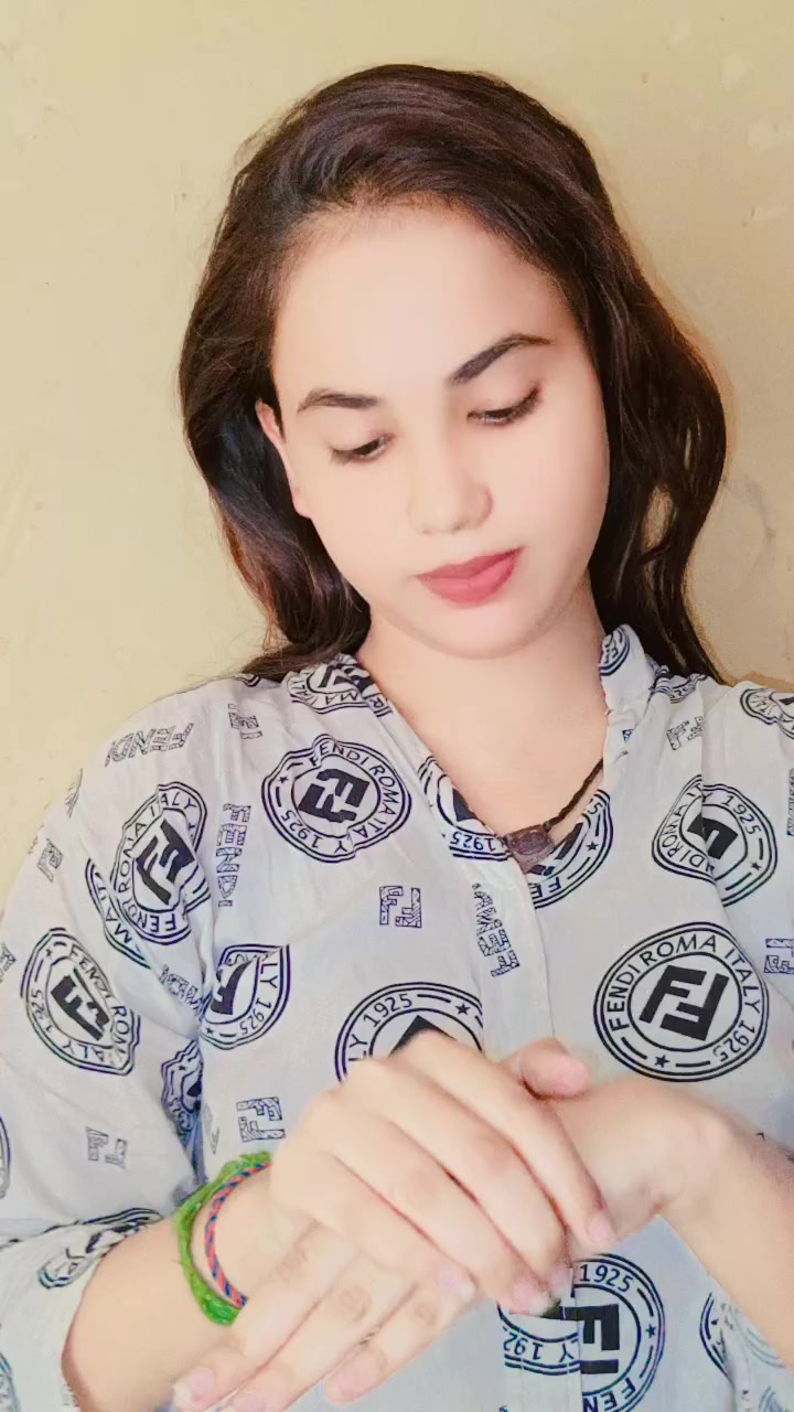 @Anayakhan