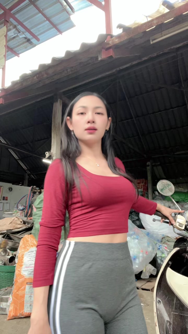 @nong ชื่อน้องค่ะ( 180k )