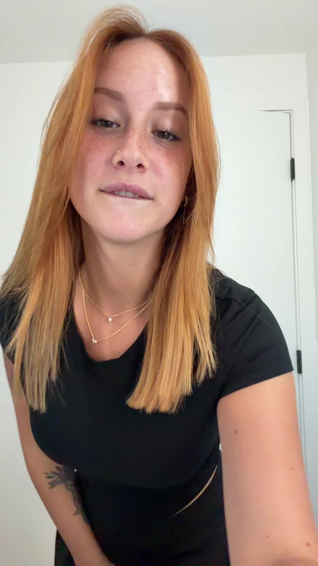 @qu11m