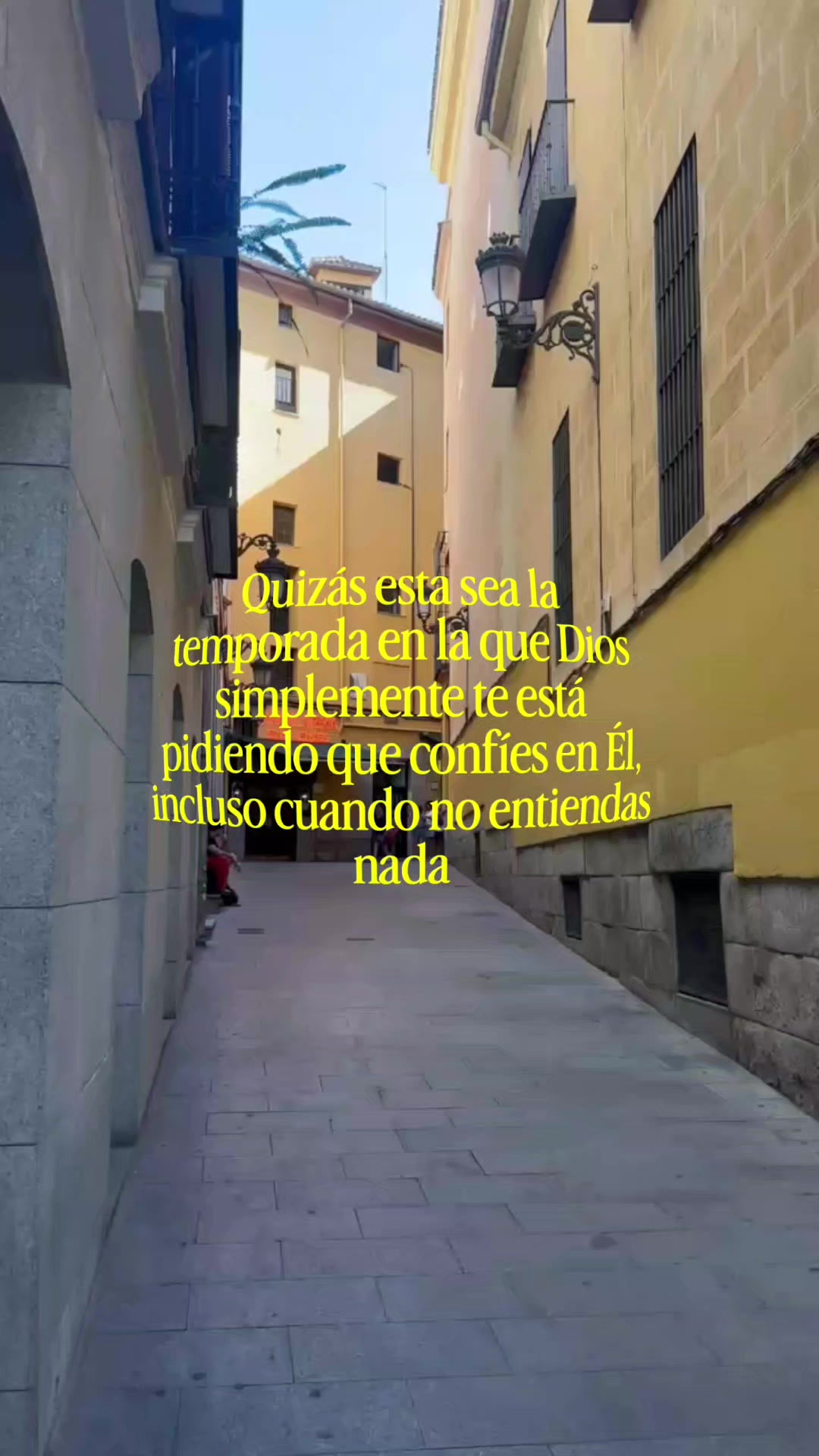 @L A R A