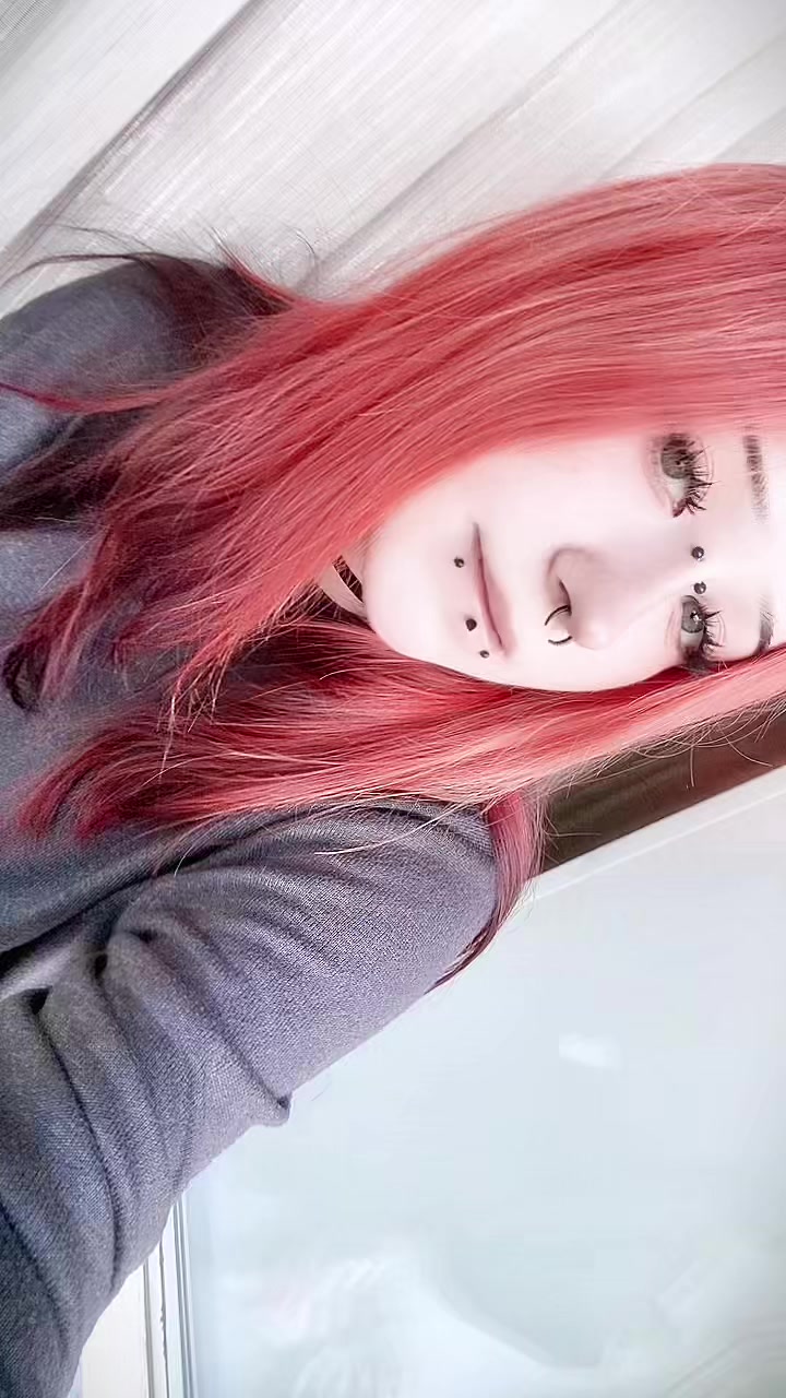@мила