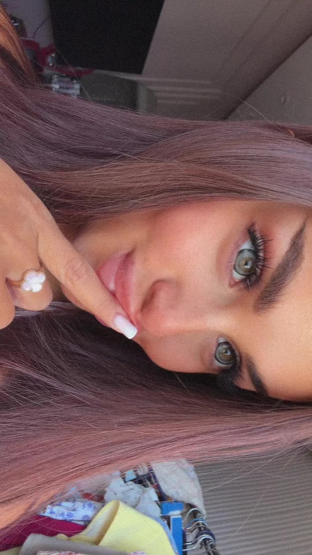 @Adelina Marhuda