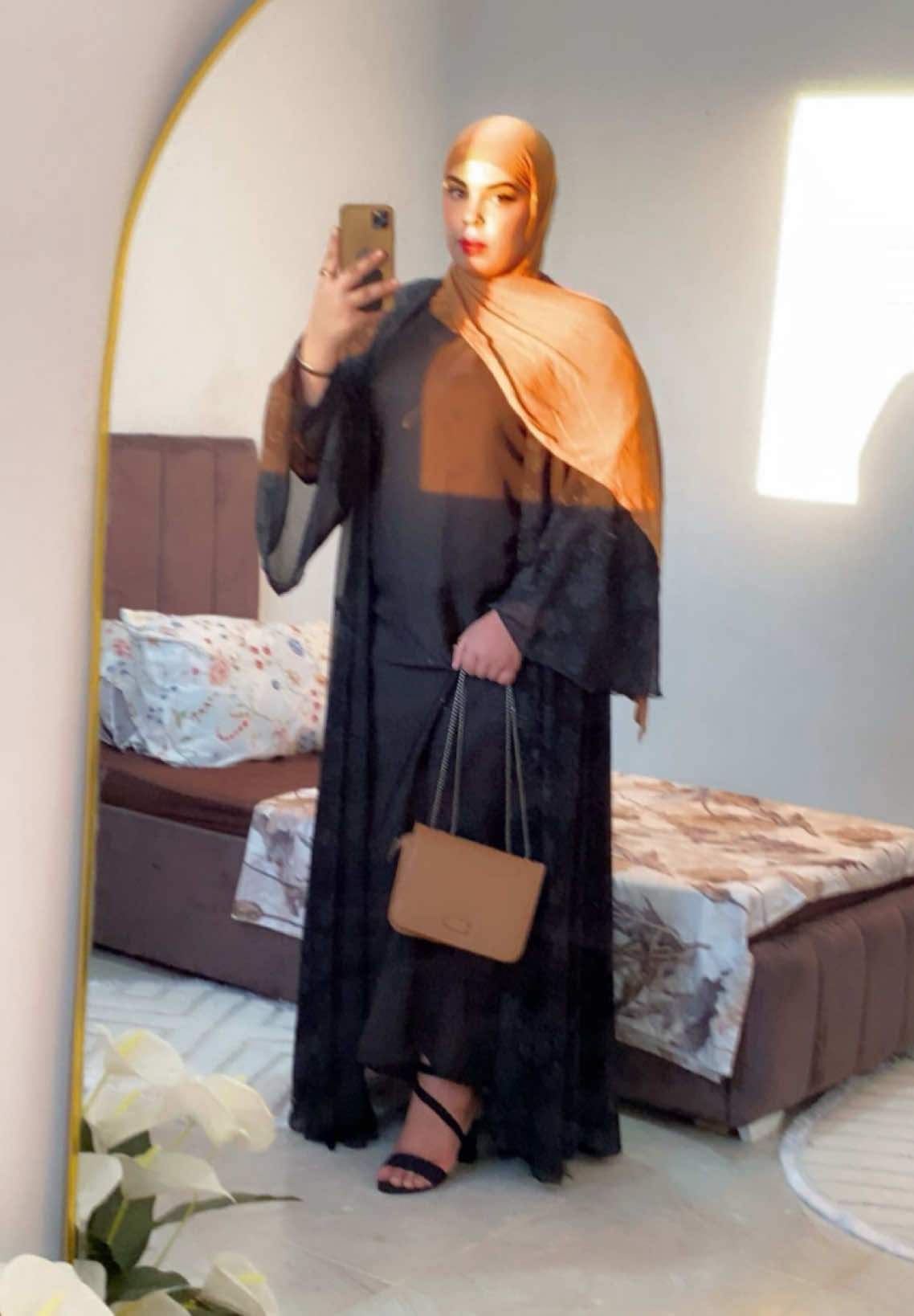 @👑🦋Chahra🦋👑