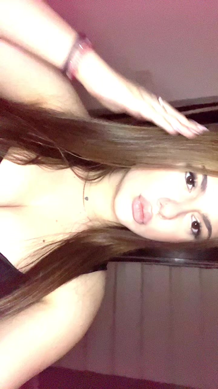 @elenica