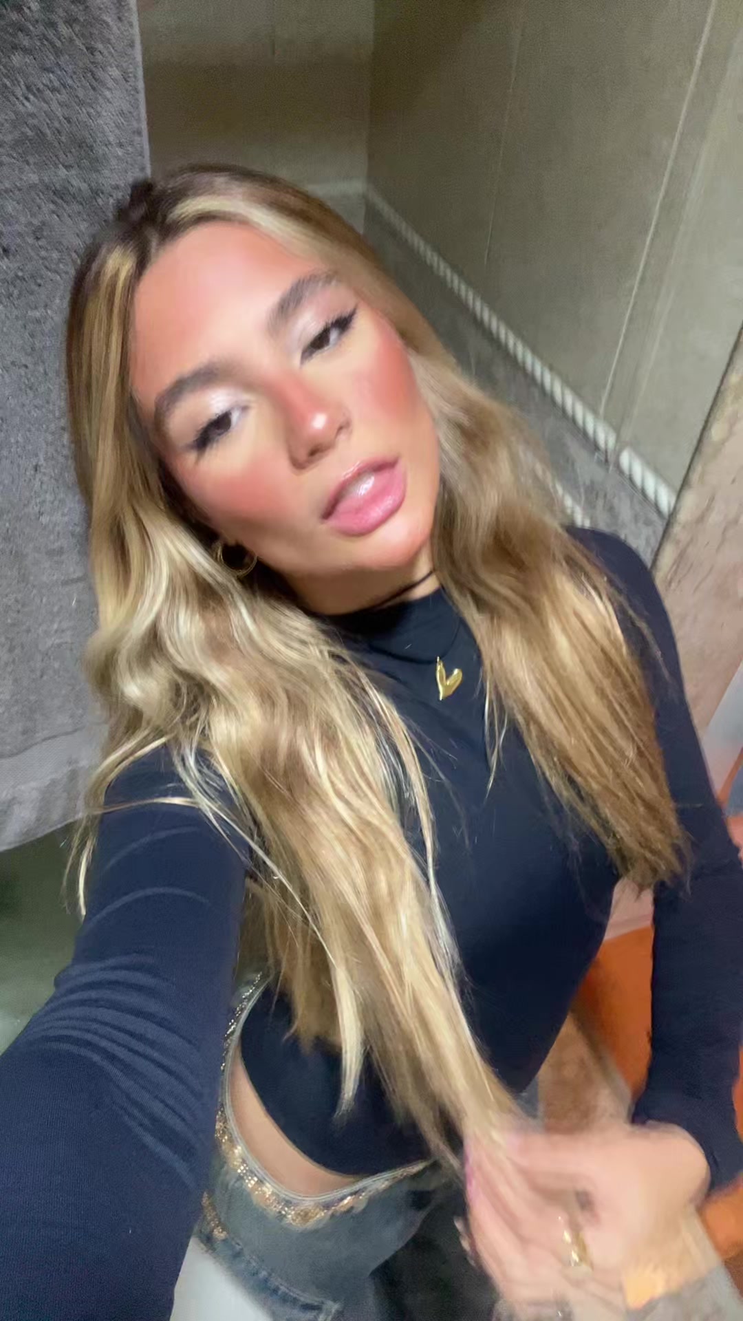 @laragallozio