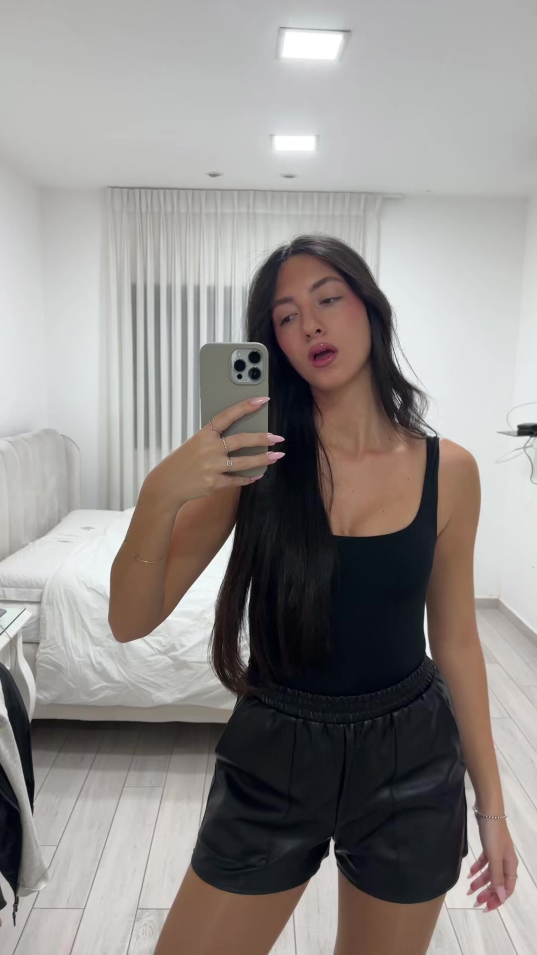 @noam_tetro