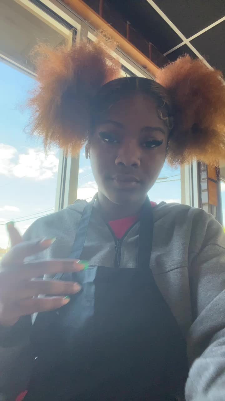 @Itsziahwiththe2gens