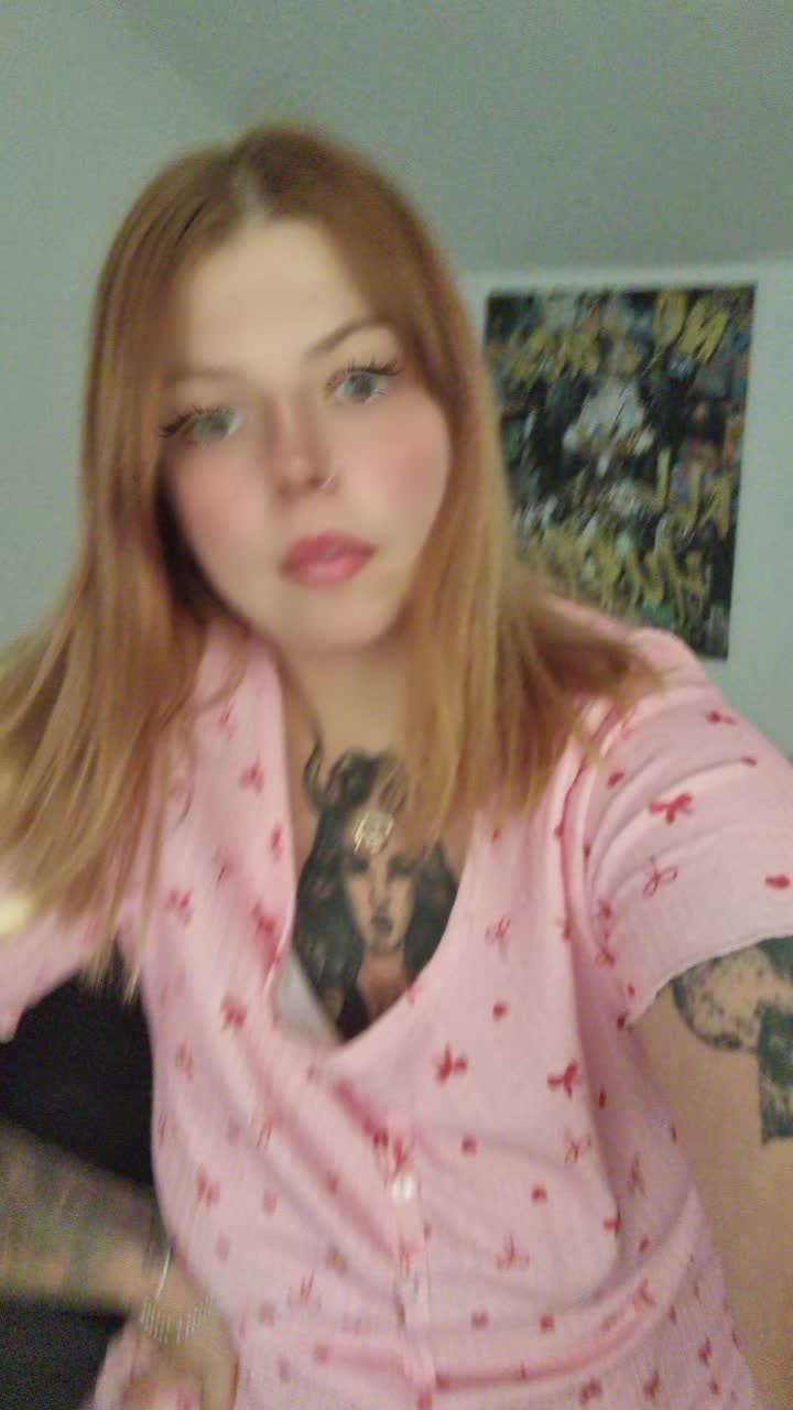 @Peach_Janina
