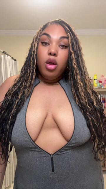 @Neysobad 🤎☺️