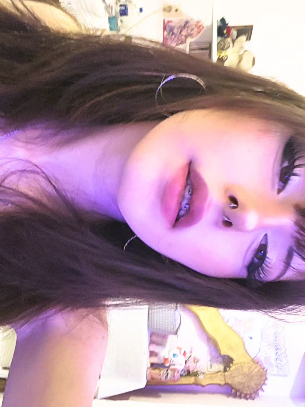 @Mia