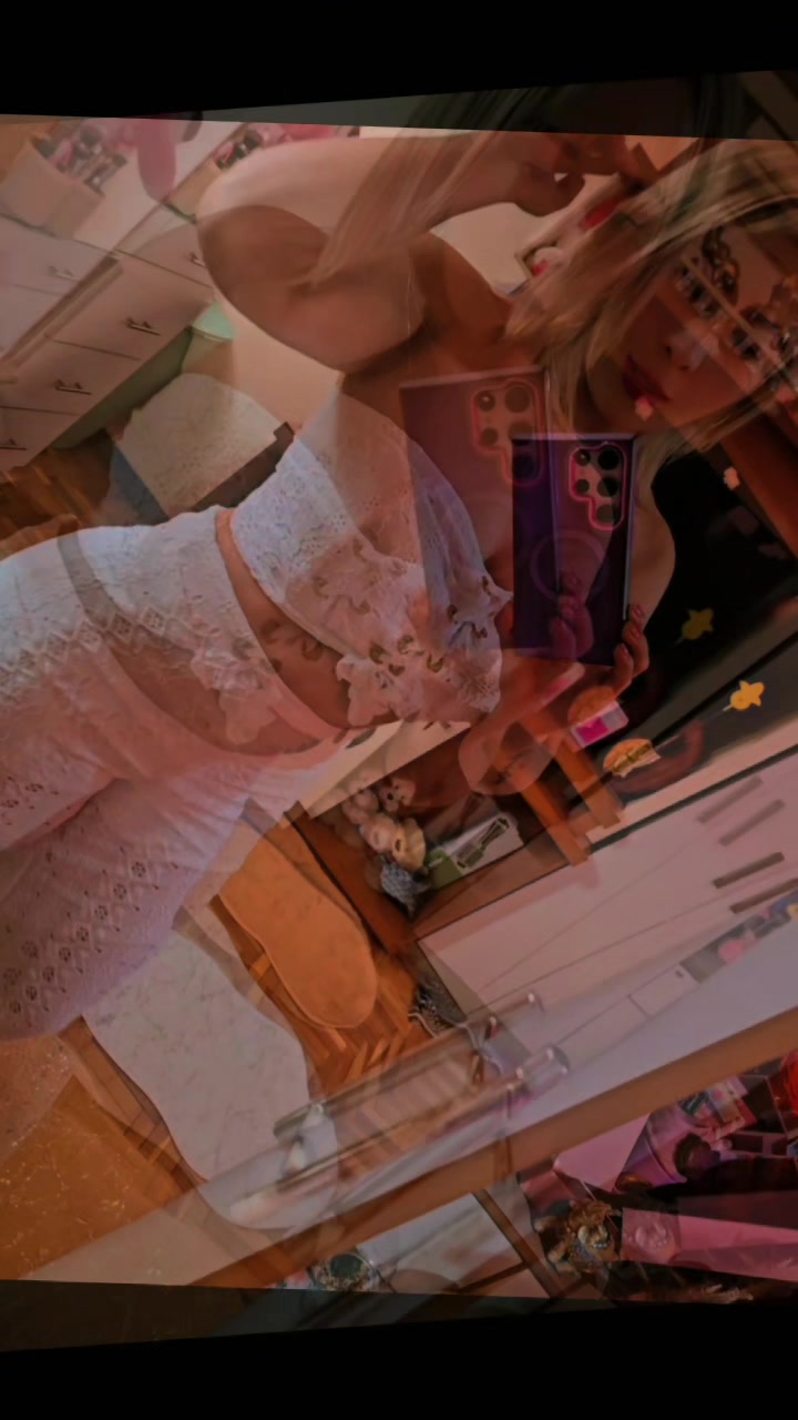 @Dayanna Moreno🫦💫🌸💫🫦