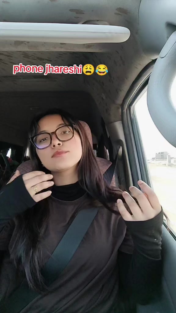 @रिna bishwakarma❣️🤗