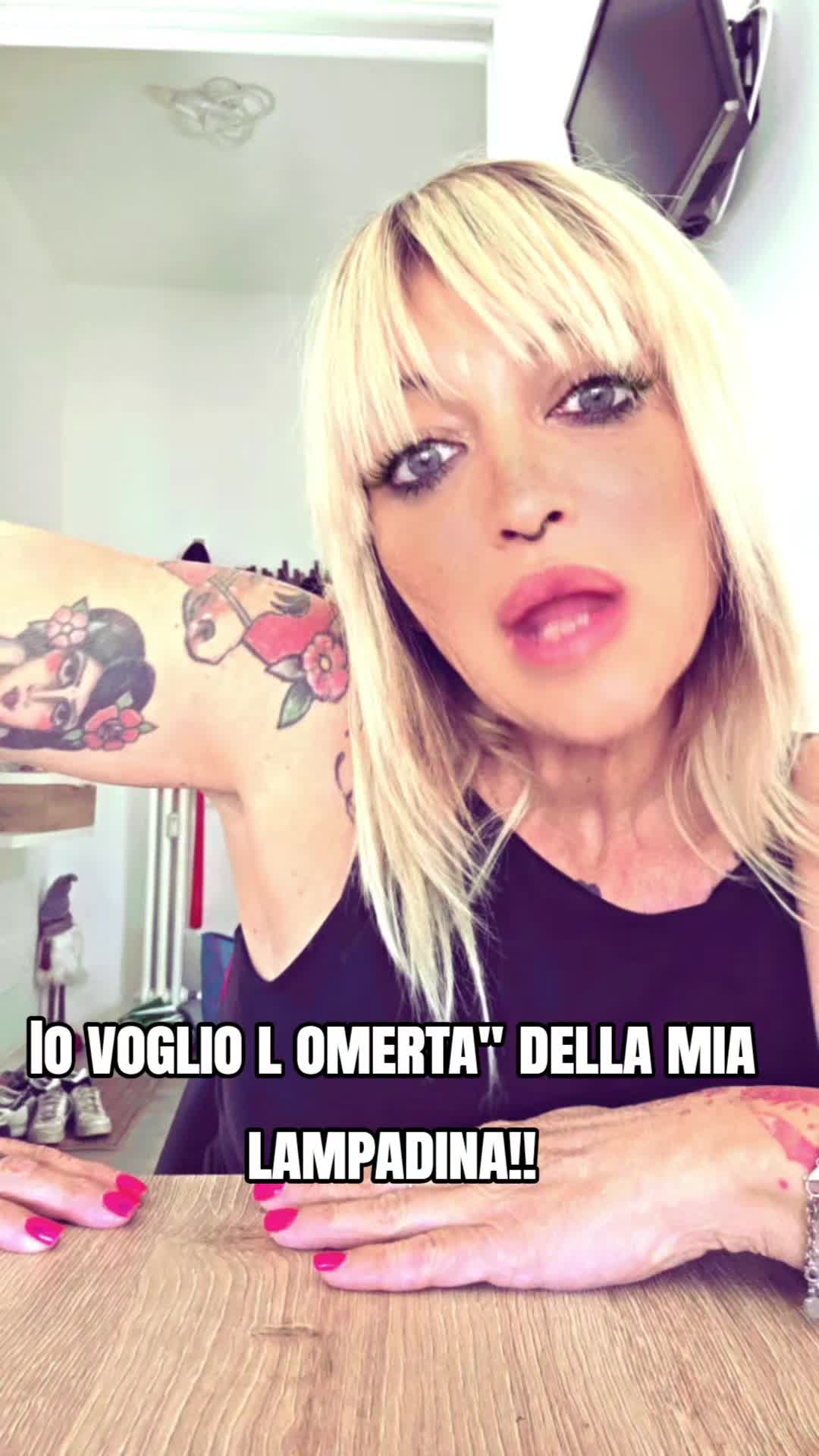 @Flavia Acd Mustari
