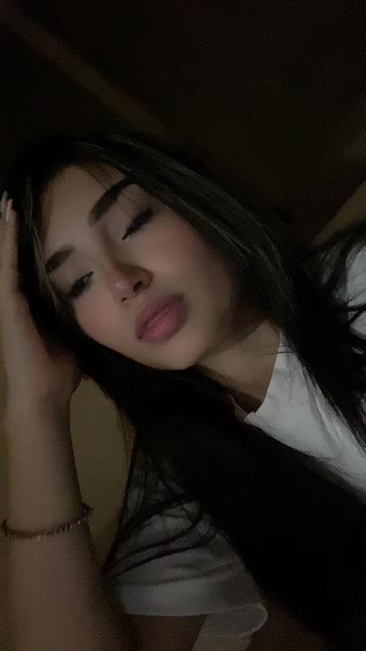 @𝓕𝓵𝓮𝓾𝓻𝓲𝓼𝓲𝓪~🫆