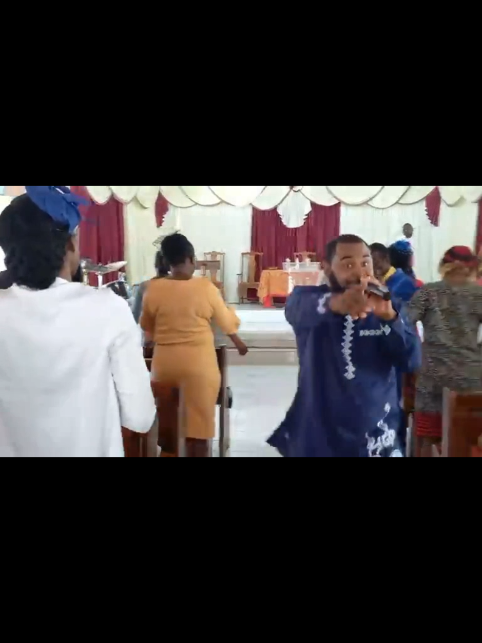 @Evangelist Min.Darren Grant