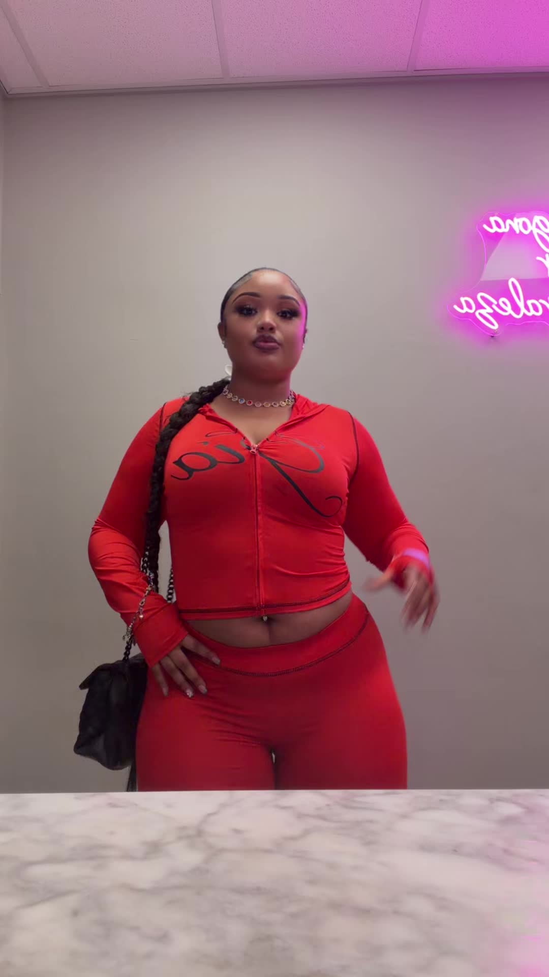 @It’s SIMONE to you b!tches