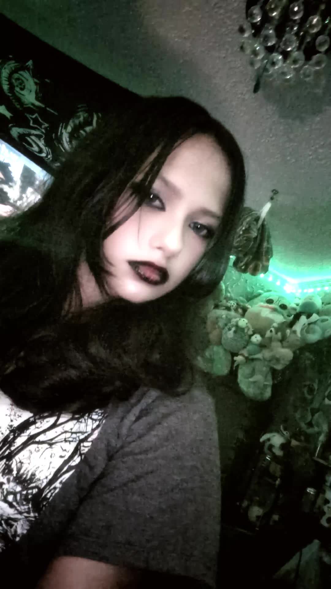 @😼🕷👽MissyMia👽🕷😼
