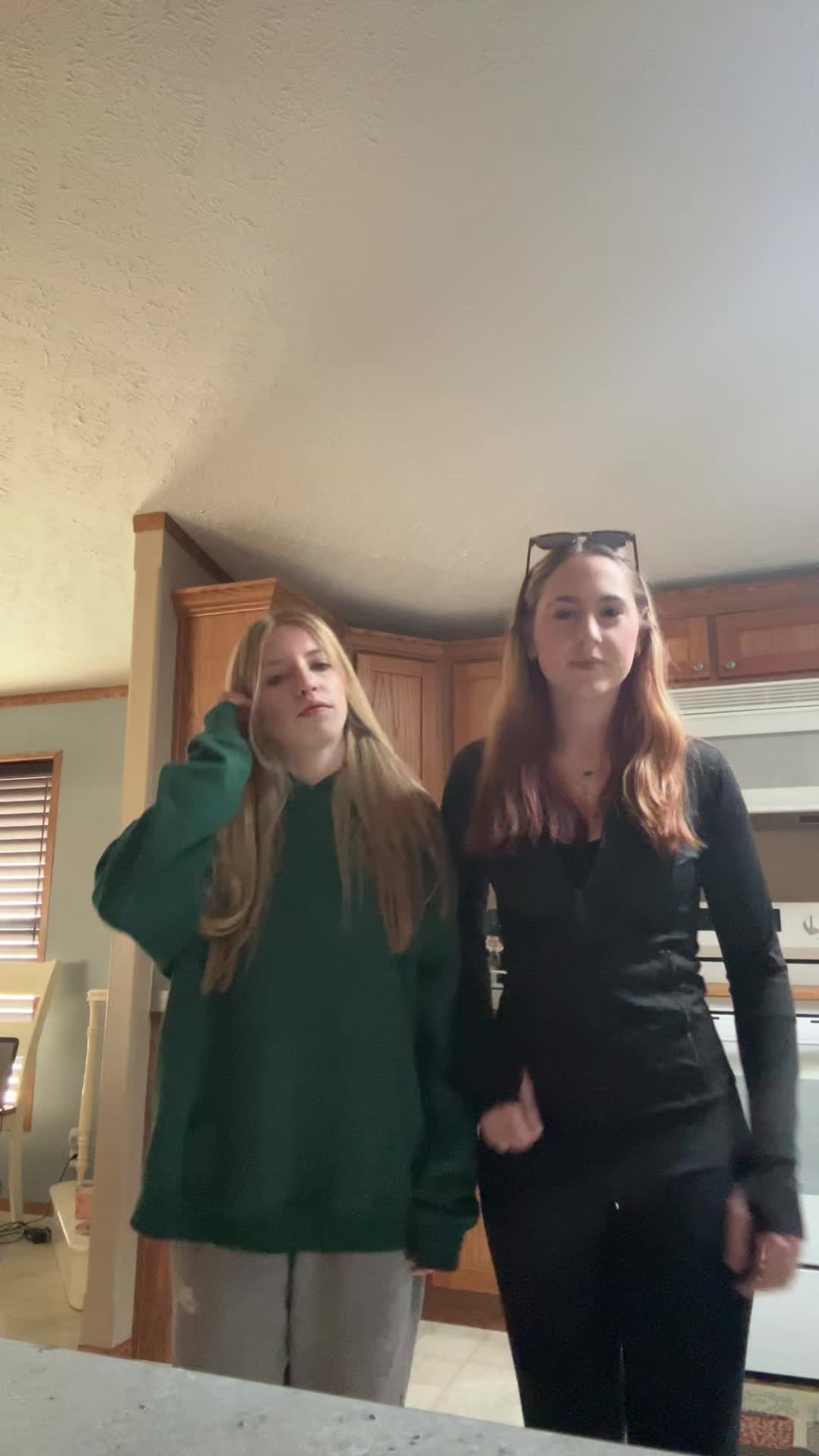 @alayna