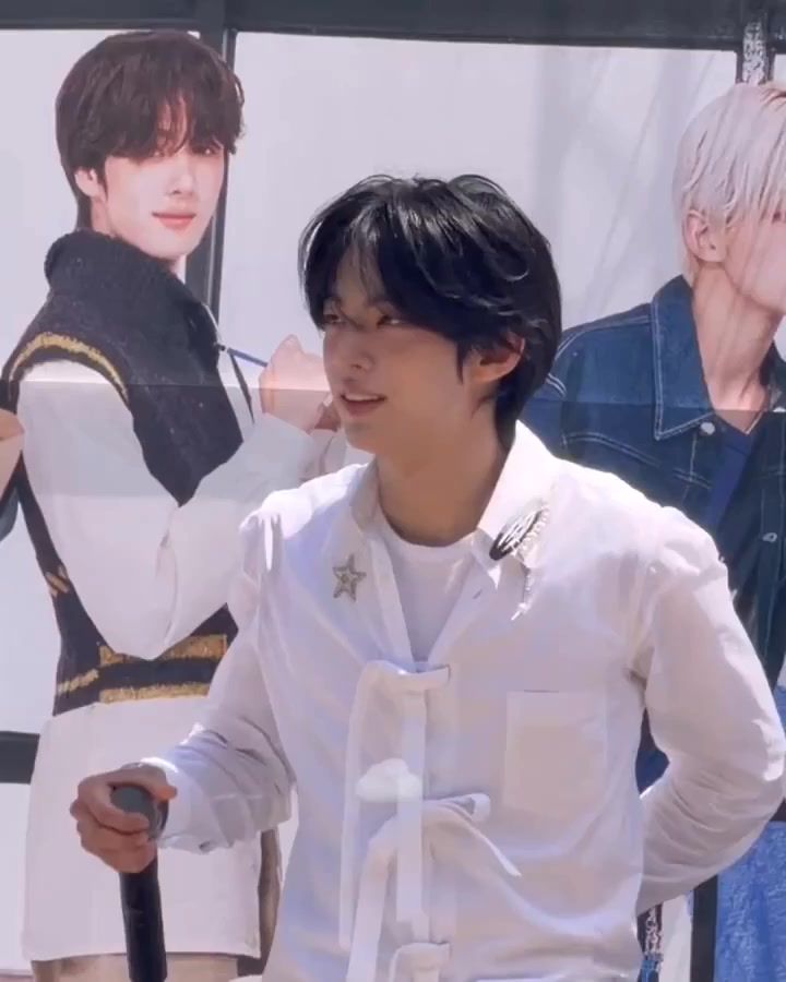 @𝒹ℴ𝒽ℴℴ𝓃𝒾ℯ
