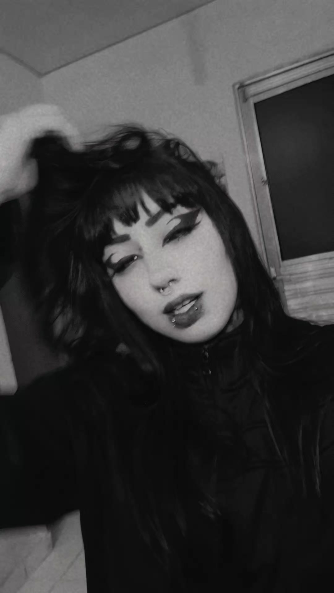 @Akyra Suzuki