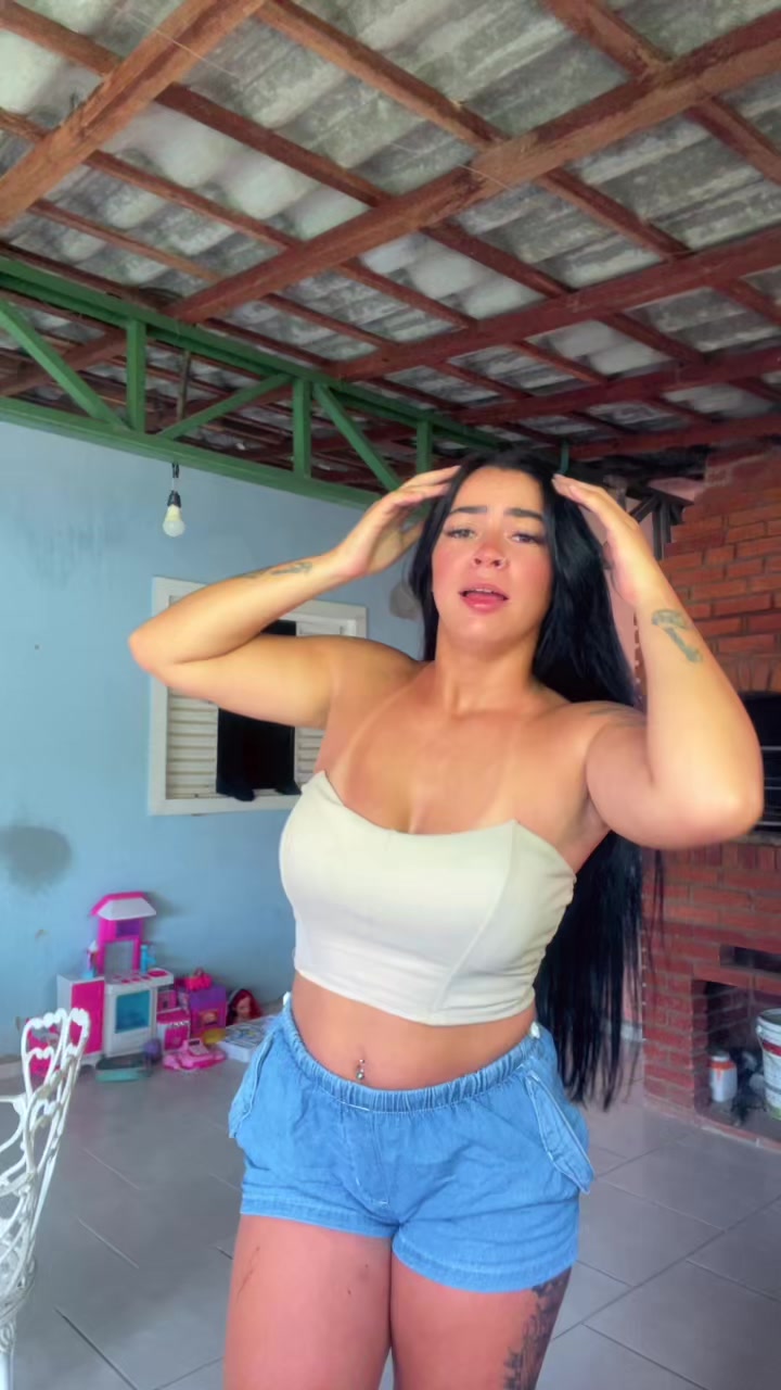 @TaayCaroline