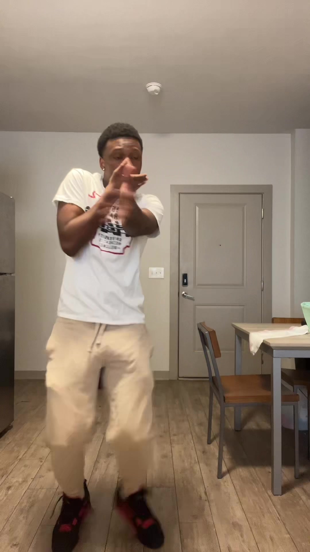 @useruno