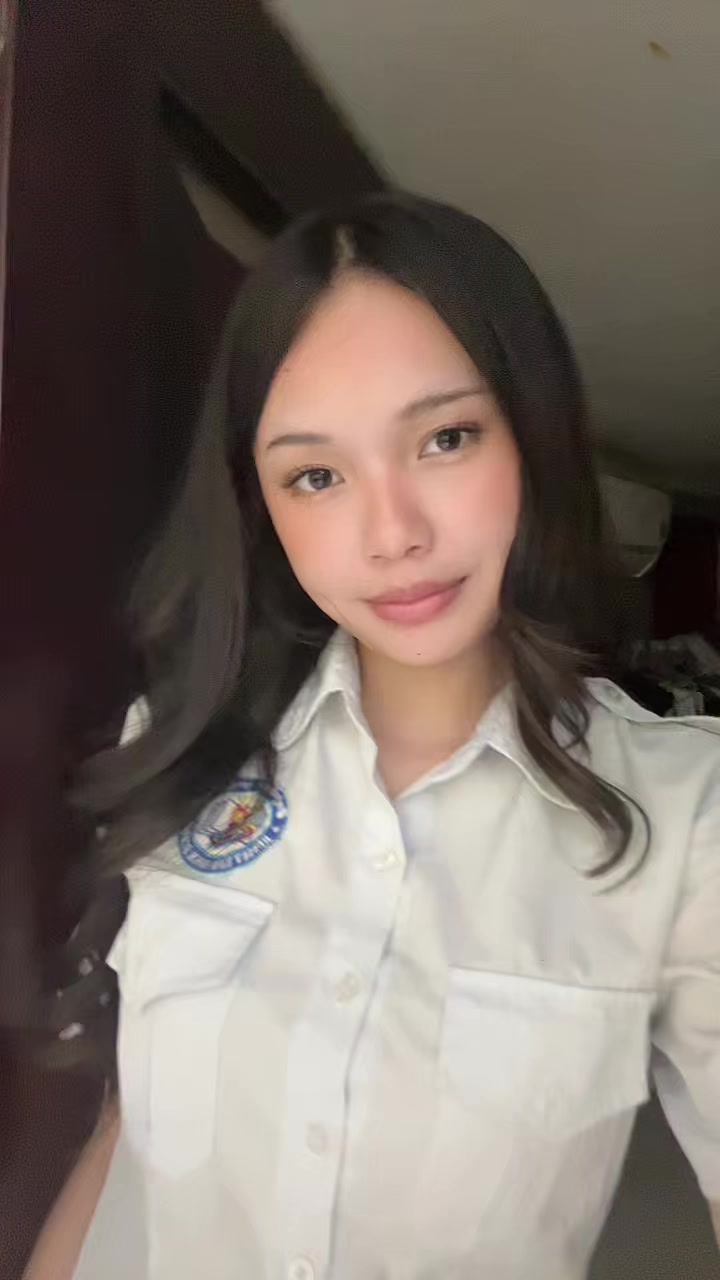 @HONGENG (ហុងអេង)