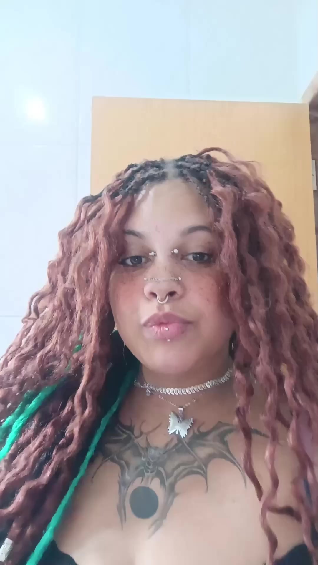 @meduzza
