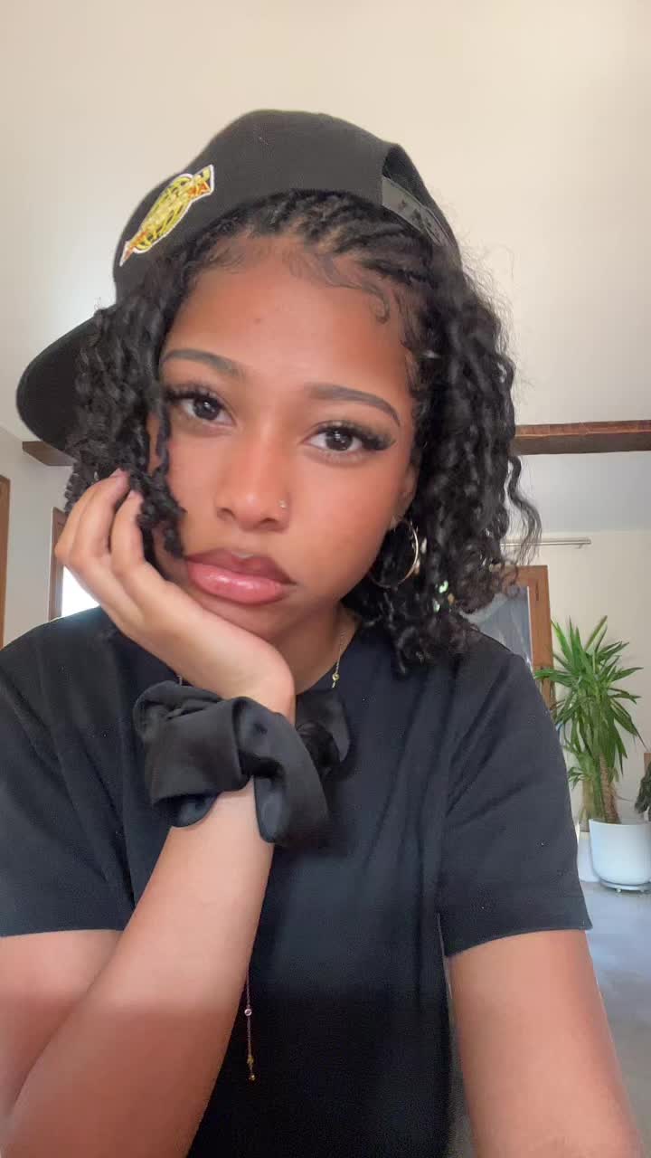 @Mia4sho
