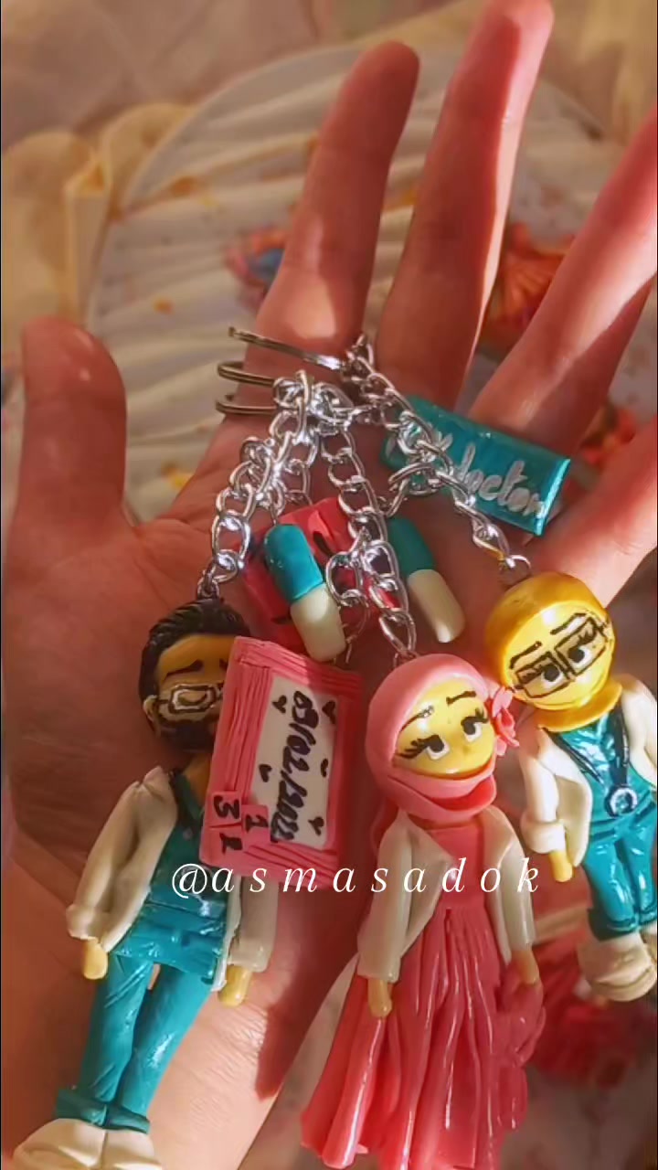 @فنانة ✨🌸