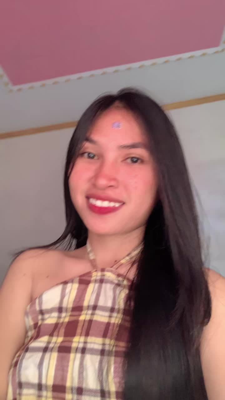 @🧜🏻♀️