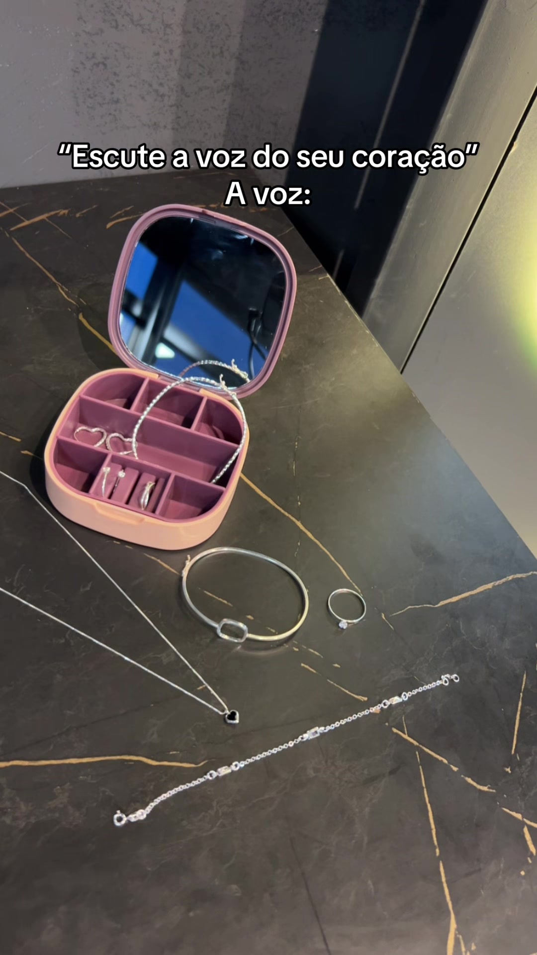 @Tatá_fernandes👑
