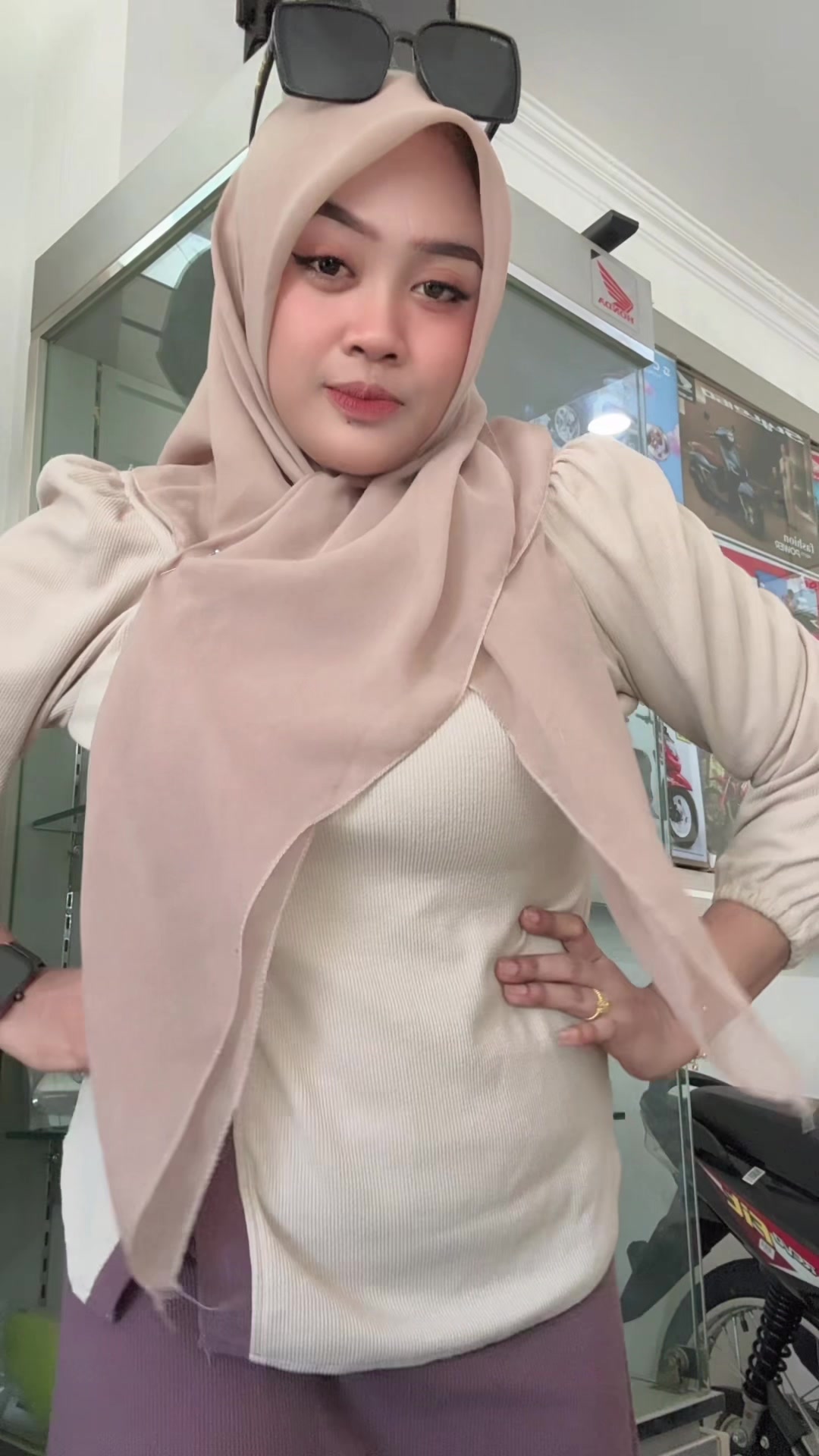 @Andriani✨