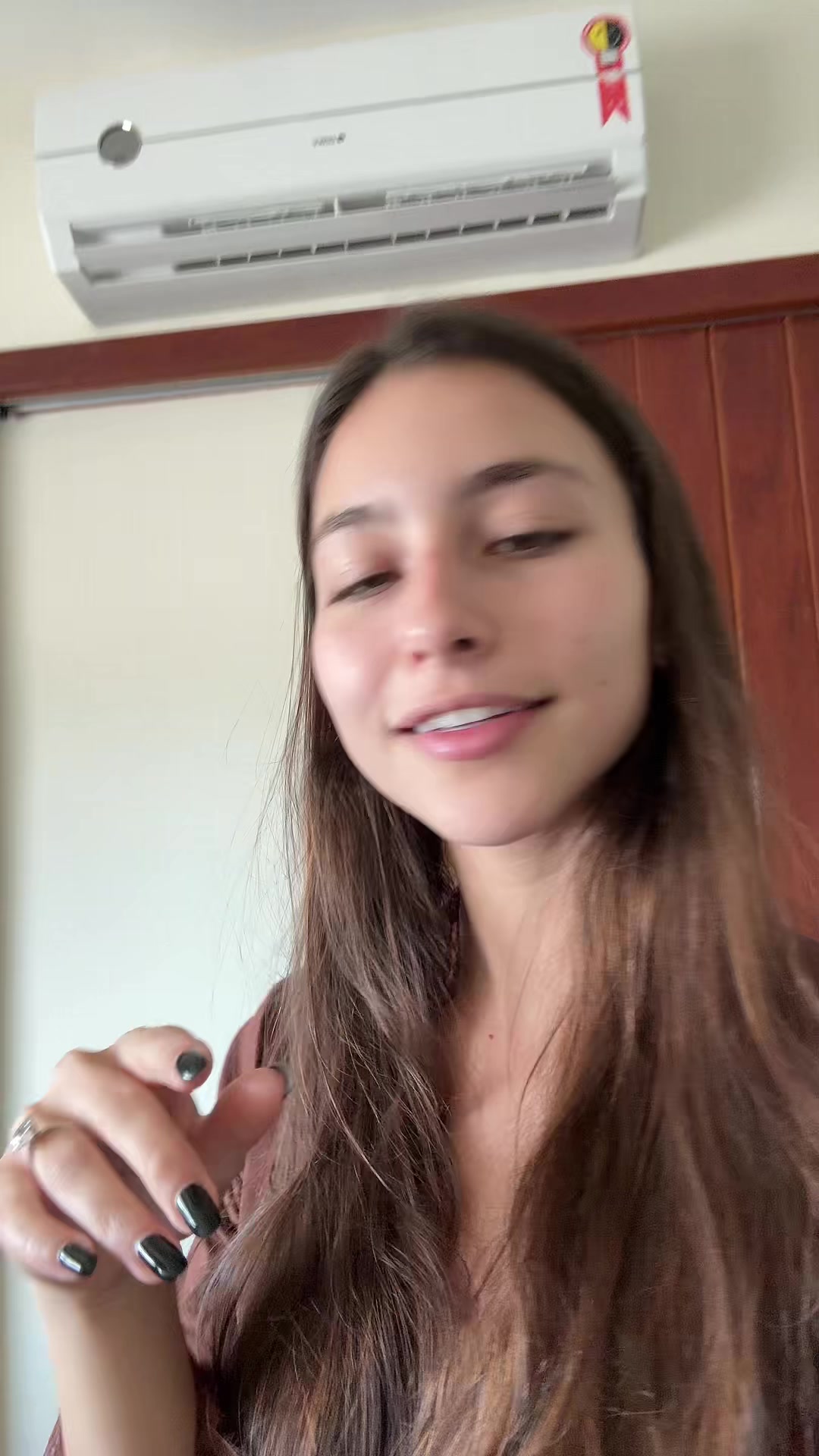 @hévila ghidetti sfalsin