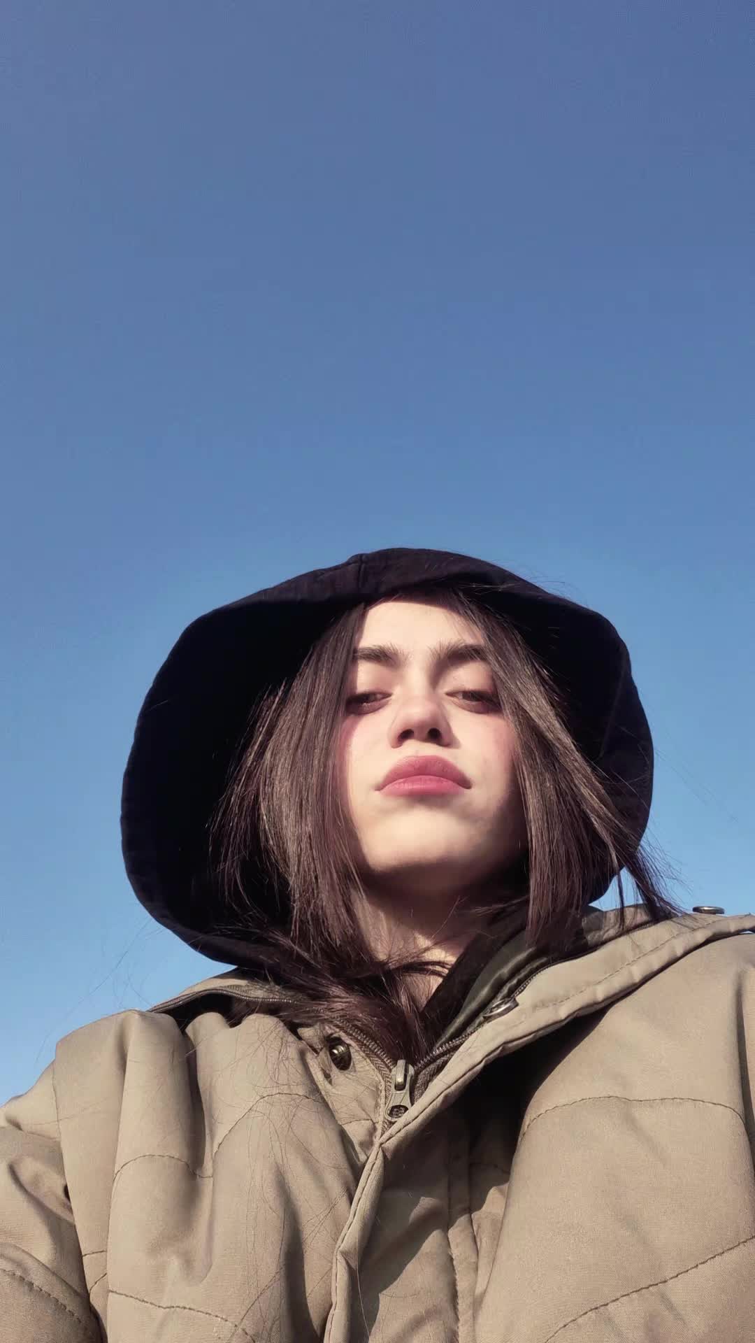@niushaa