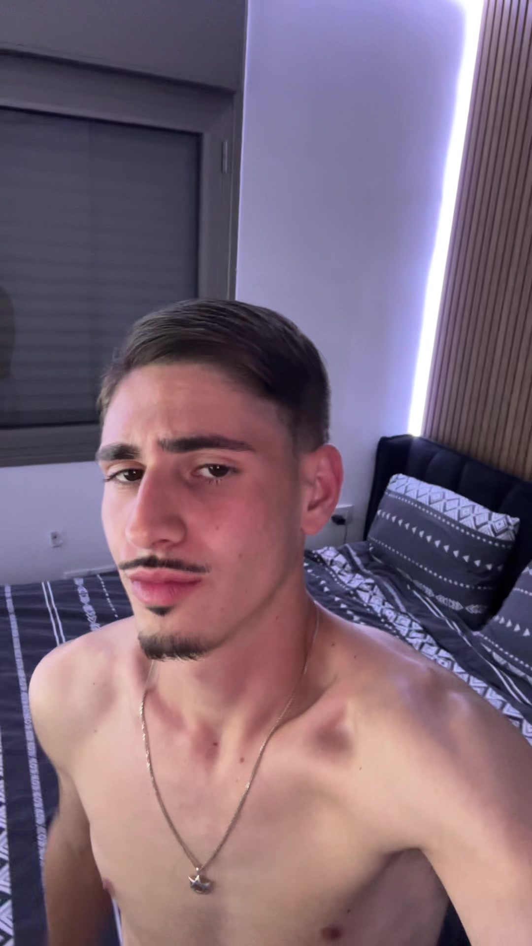 @777