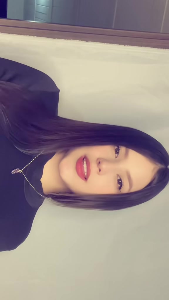 @Julicorrea_20