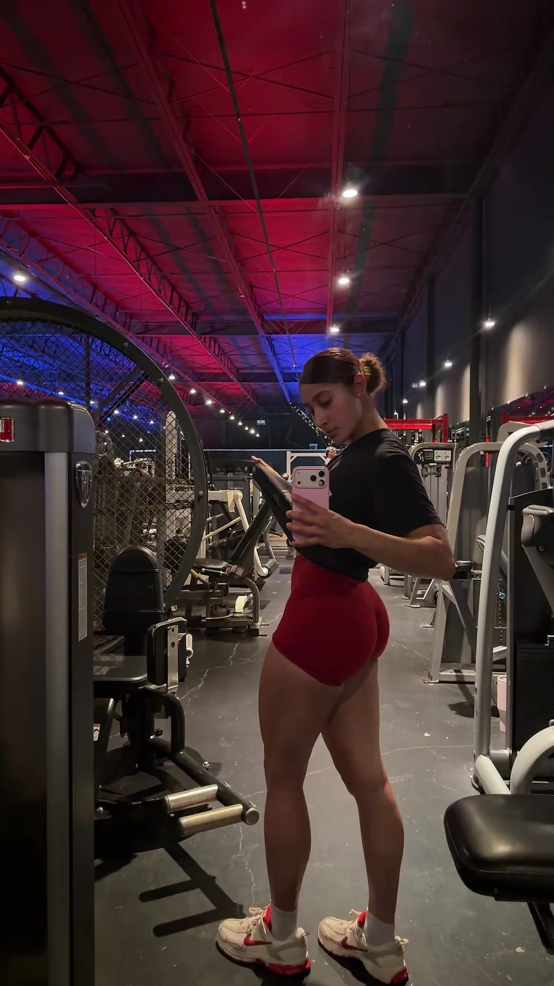 @karissafit