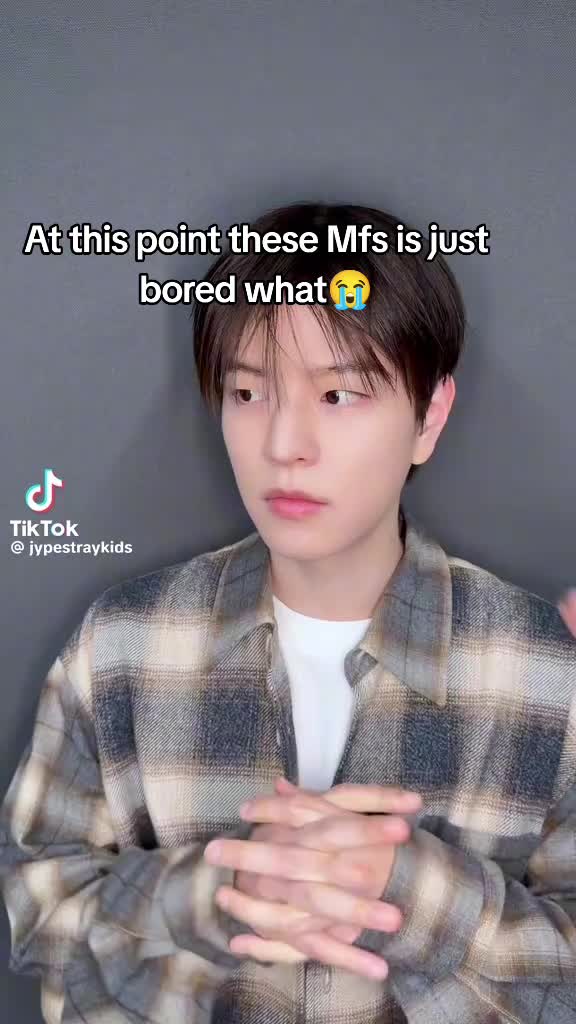 @I love skz🍓🐒