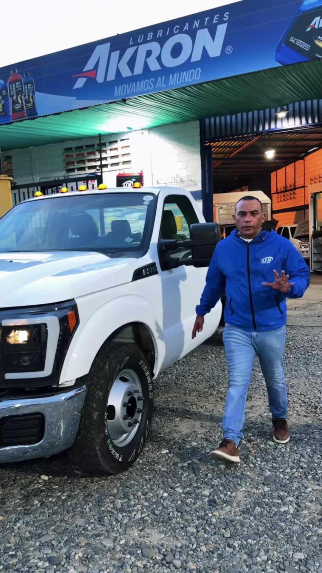 @Víctor Aponte