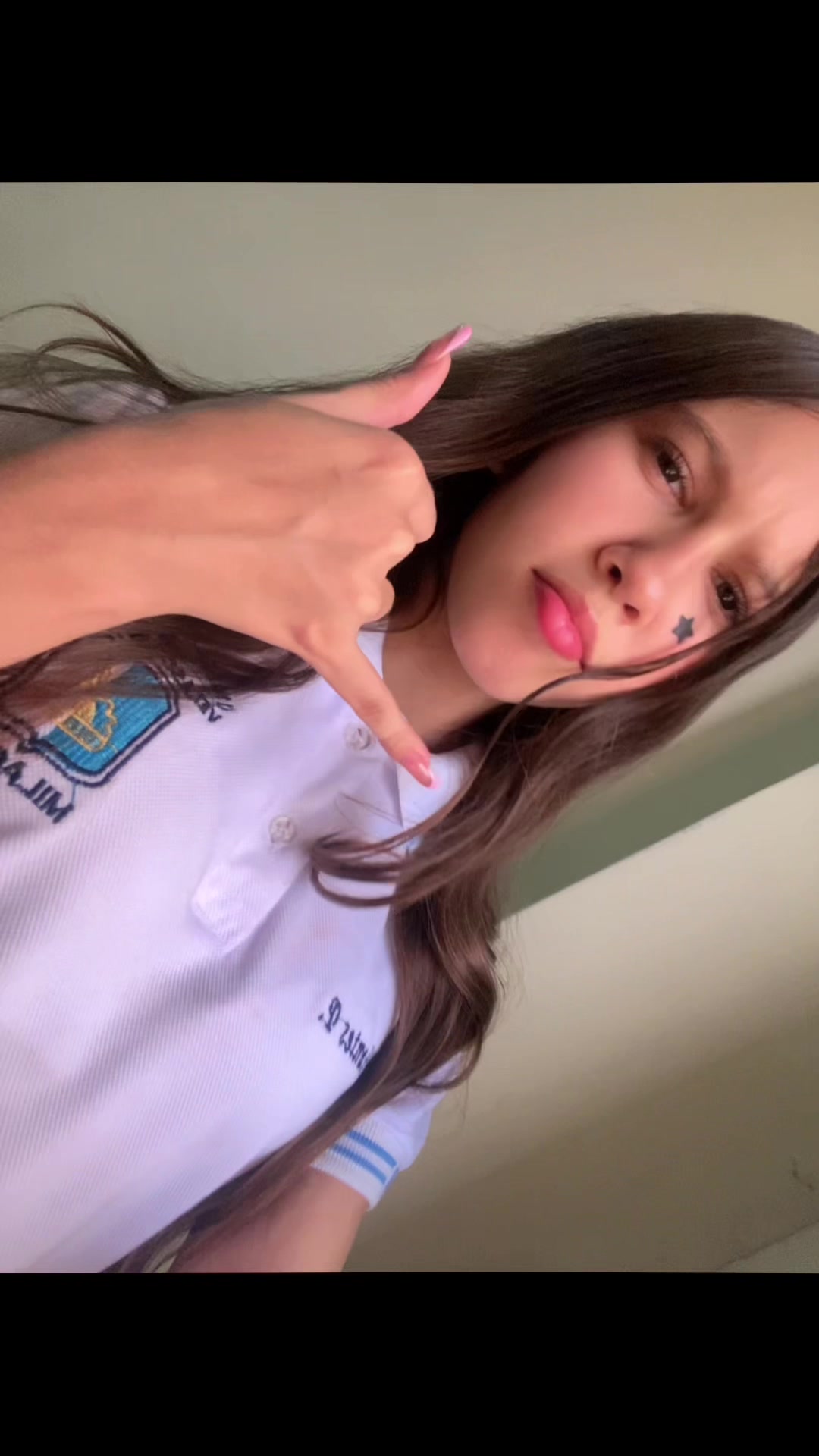 @Camilita💗